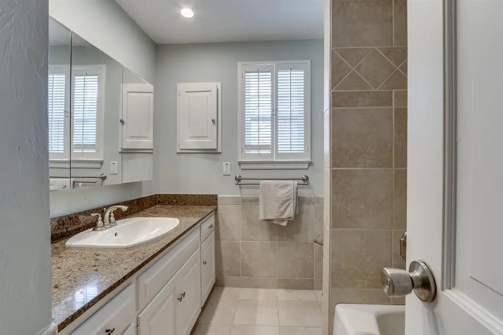 Photo 29 — 3037 Stonybrook Road, Oklahoma City, OK 73120