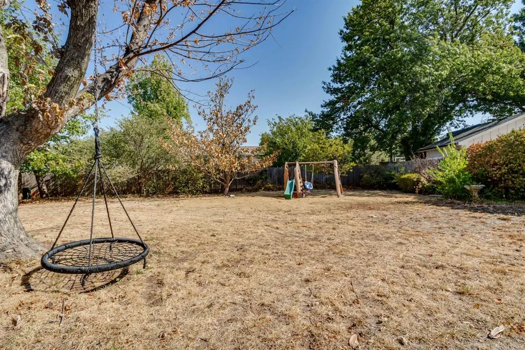 Photo 33 — 3037 Stonybrook Road, Oklahoma City, OK 73120