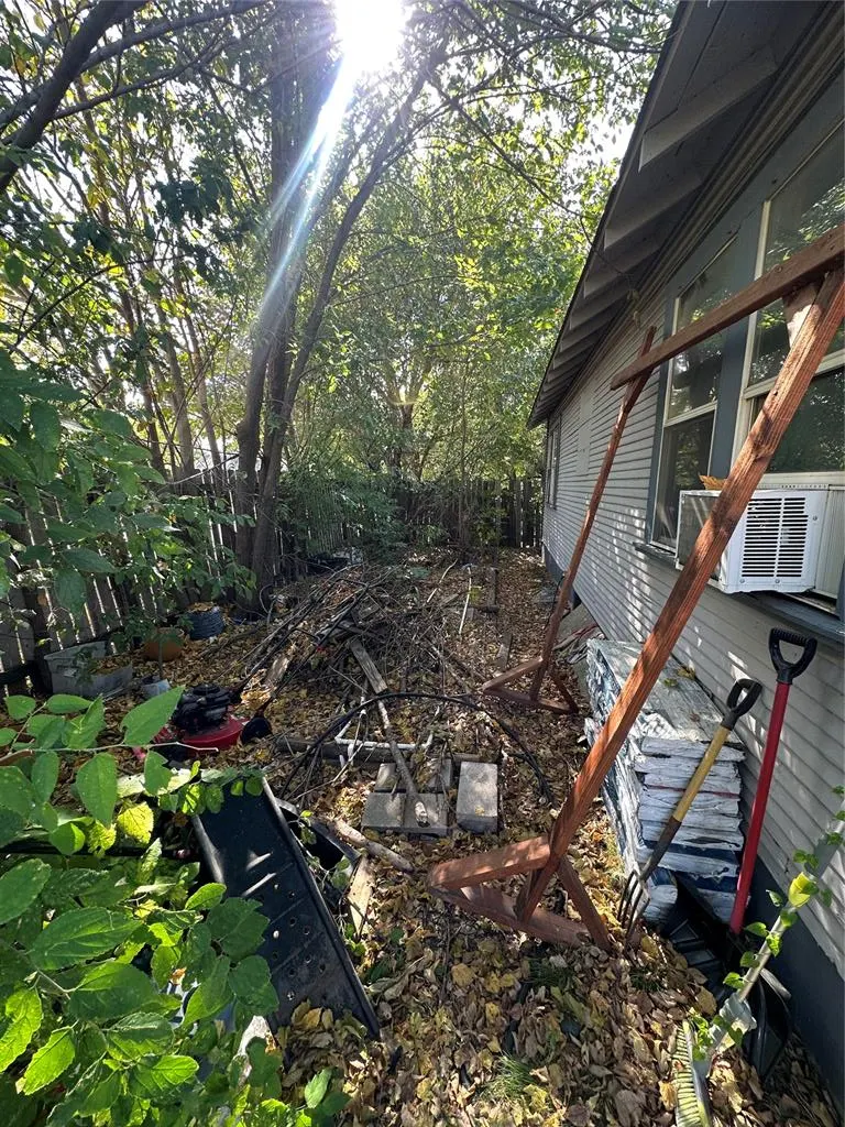Photo 14 — 904 N Crawford Avenue, Norman, OK 73069
