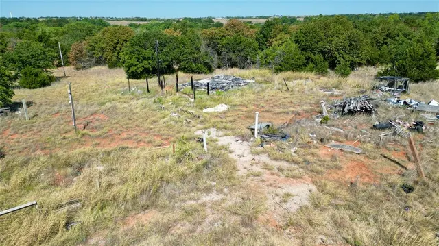 Photo 8 — 2424 County Road 1344 Road, Blanchard, OK 73010