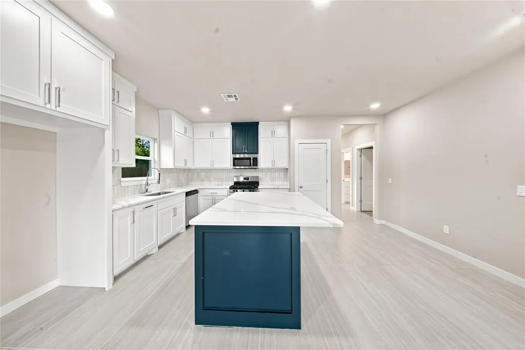 Photo 5 — 313 SE 51st Street, Oklahoma City, OK 73129