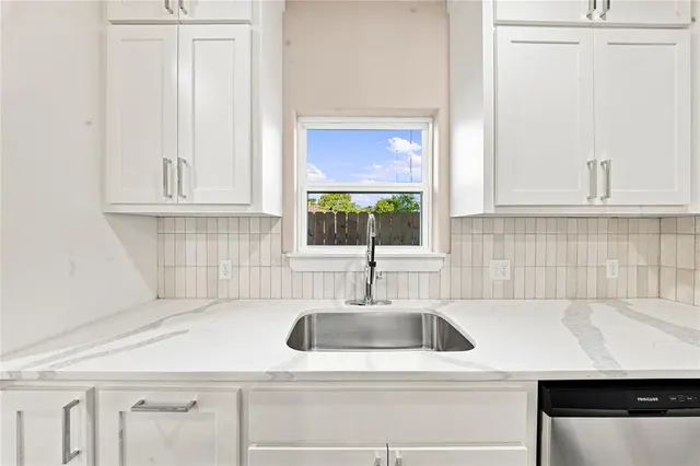 Photo 6 — 313 SE 51st Street, Oklahoma City, OK 73129
