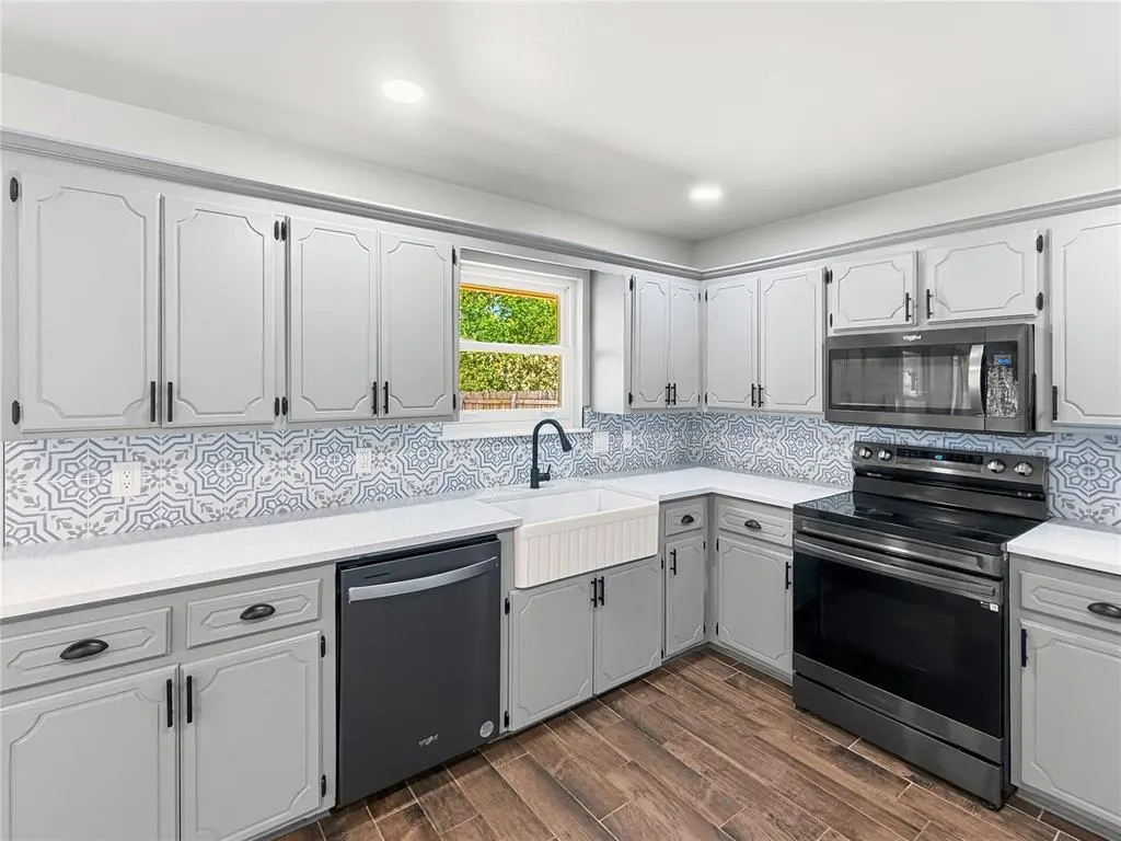 Photo 8 — 504 SW 26th Place, El Reno, OK 73036
