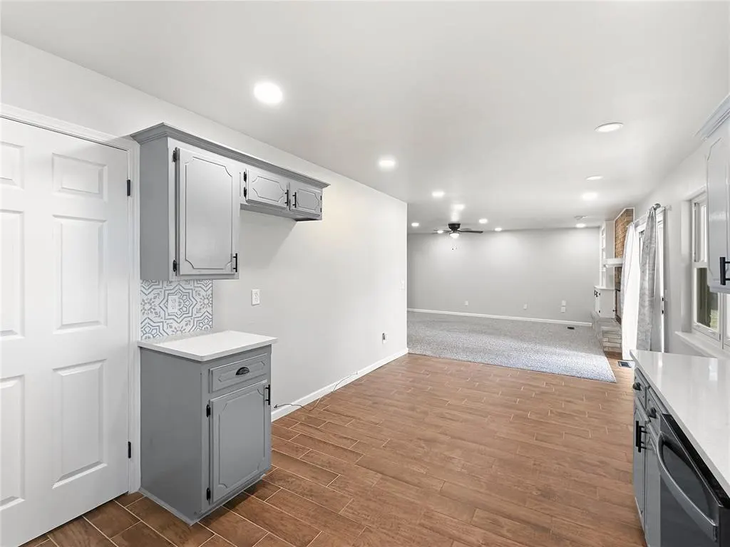 Photo 9 — 504 SW 26th Place, El Reno, OK 73036