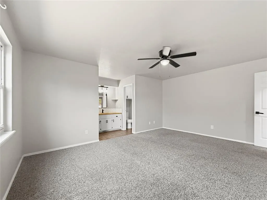 Photo 14 — 504 SW 26th Place, El Reno, OK 73036