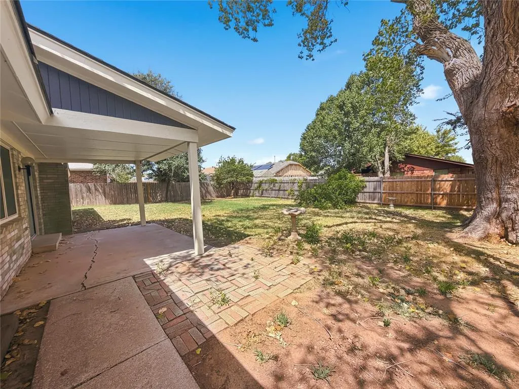 Photo 26 — 504 SW 26th Place, El Reno, OK 73036