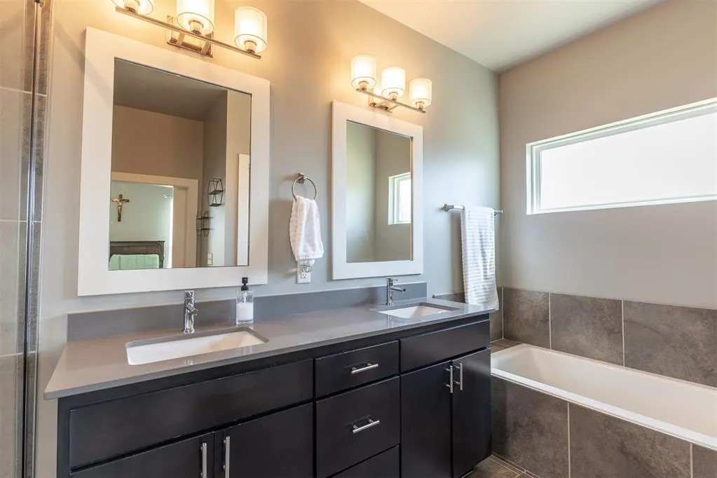 Photo 16 — 3509 Upland Ridge Drive, Yukon, OK 73099