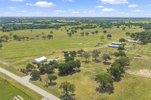 Photo 3 — 14750 Box Road, Lexington, OK 73051