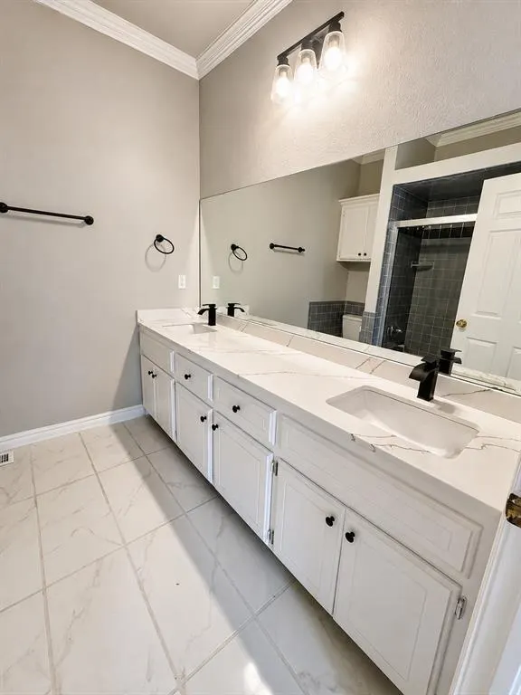 Photo 7 — 10413 Doris Place, Oklahoma City, OK 73162