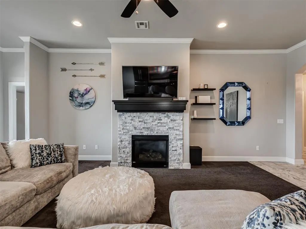 Photo 8 — 18512 Winamack Road, Edmond, OK 73012