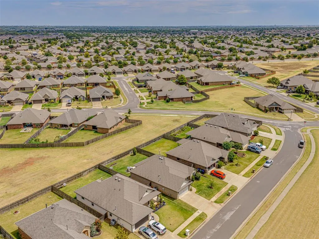 Photo 41 — 18512 Winamack Road, Edmond, OK 73012