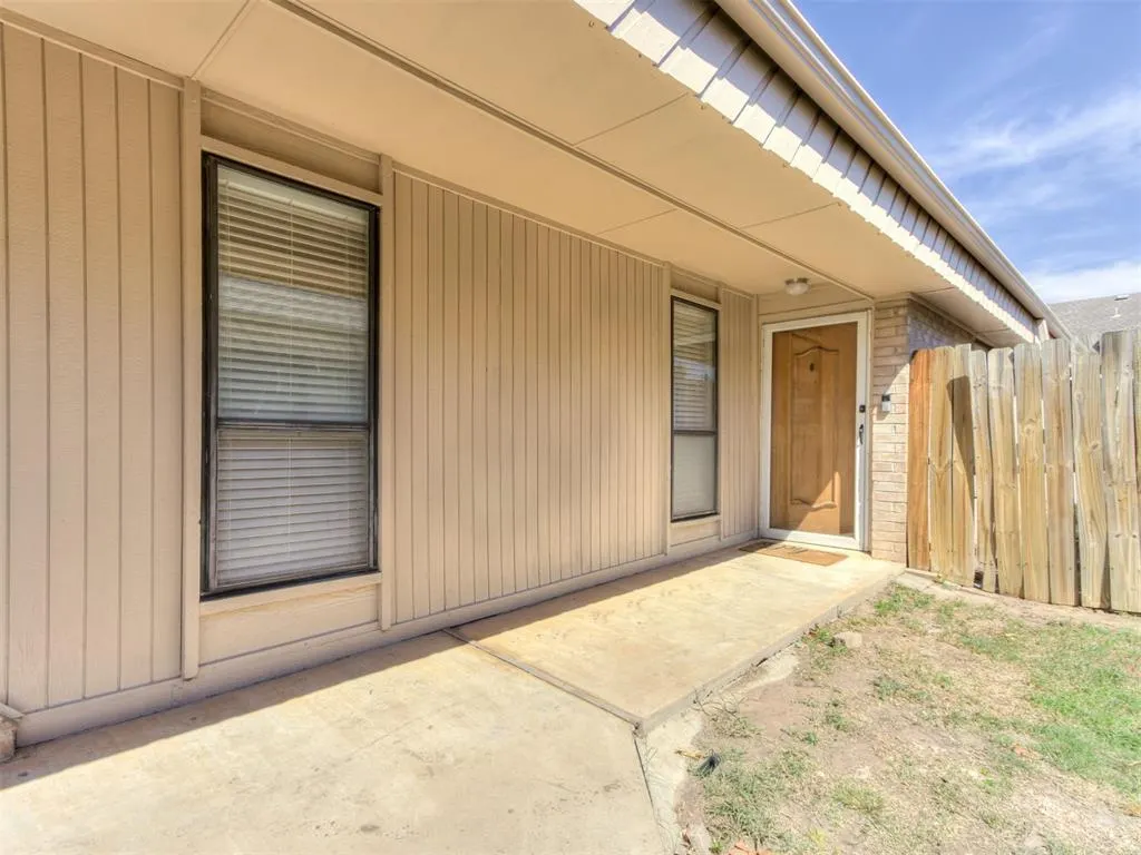 Photo 2 — 3205 NW 36th Street, Oklahoma City, OK 73112