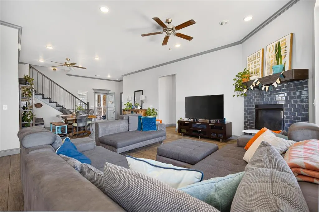 Photo 11 — 18392 Chuckwagon Trail, Norman, OK 73072