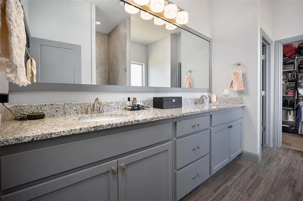Photo 19 — 18392 Chuckwagon Trail, Norman, OK 73072