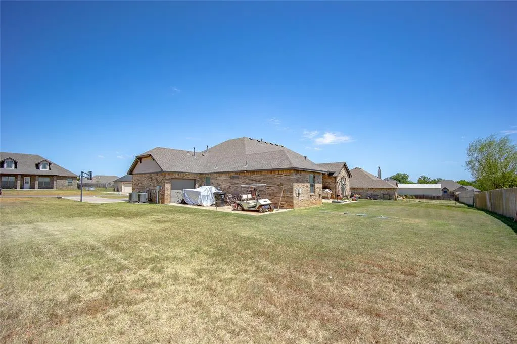 Photo 41 — 18392 Chuckwagon Trail, Norman, OK 73072