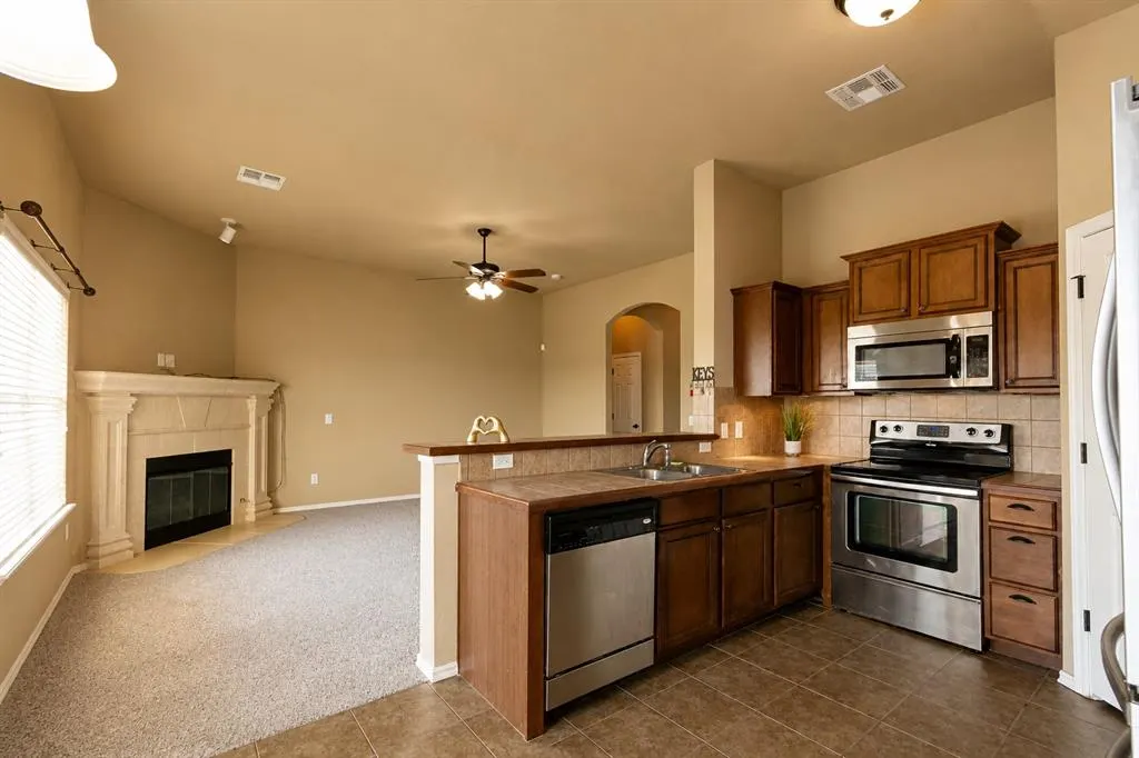 Photo 5 — 4820 SW Malcom Road, Lawton, OK 73505