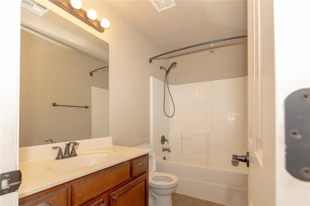 Photo 18 — 4820 SW Malcom Road, Lawton, OK 73505