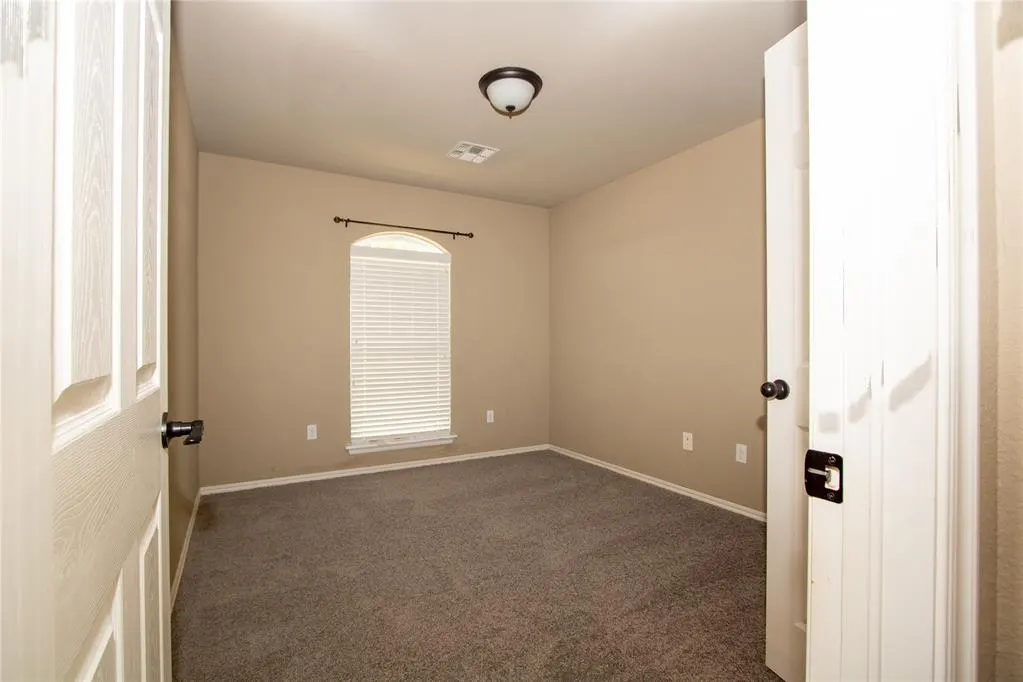 Photo 21 — 4820 SW Malcom Road, Lawton, OK 73505