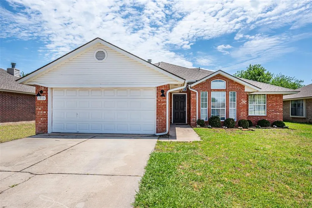 Front exterior — 1713 Sumac Drive, Norman, OK 73071