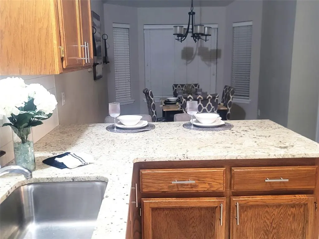Photo 10 — 1713 Sumac Drive, Norman, OK 73071