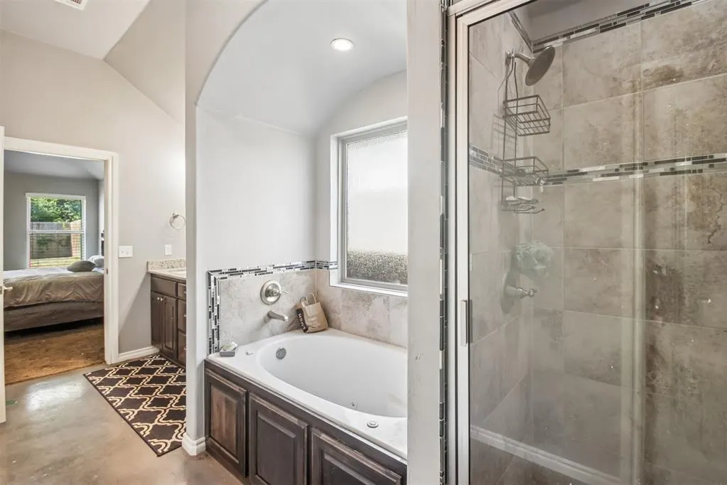 Photo 13 — 10920 SW 36th Street, Yukon, OK 73099