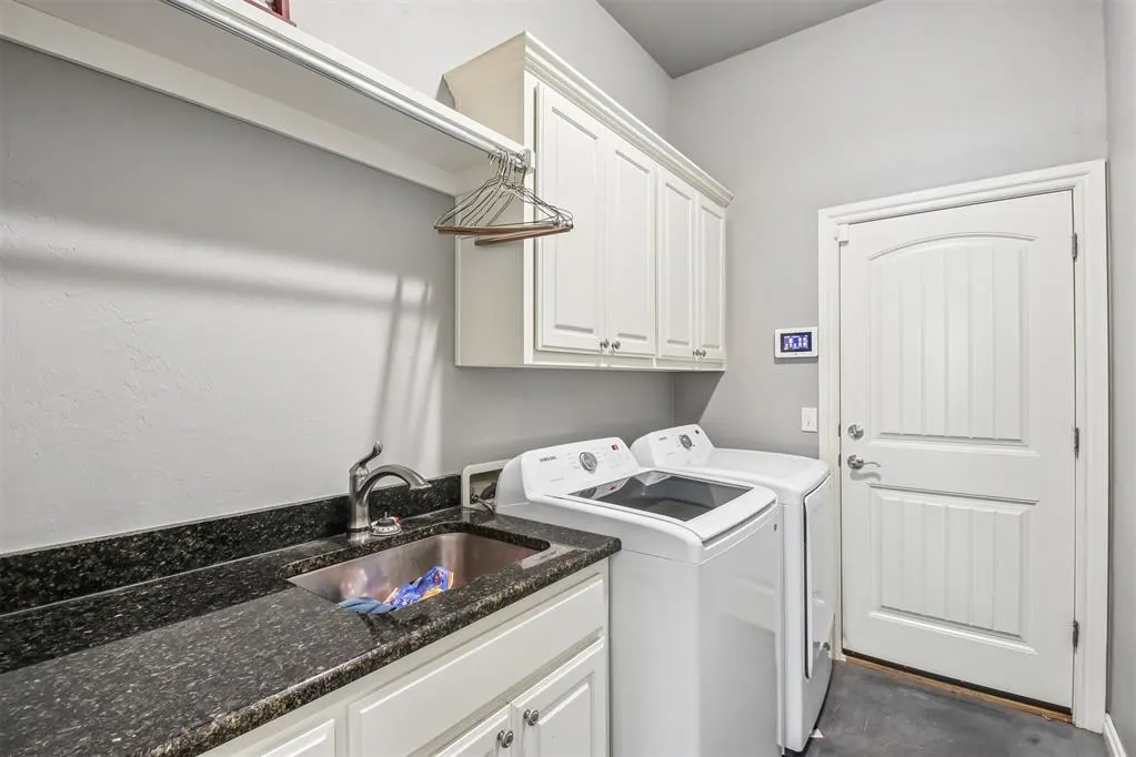 Photo 14 — 10920 SW 36th Street, Yukon, OK 73099