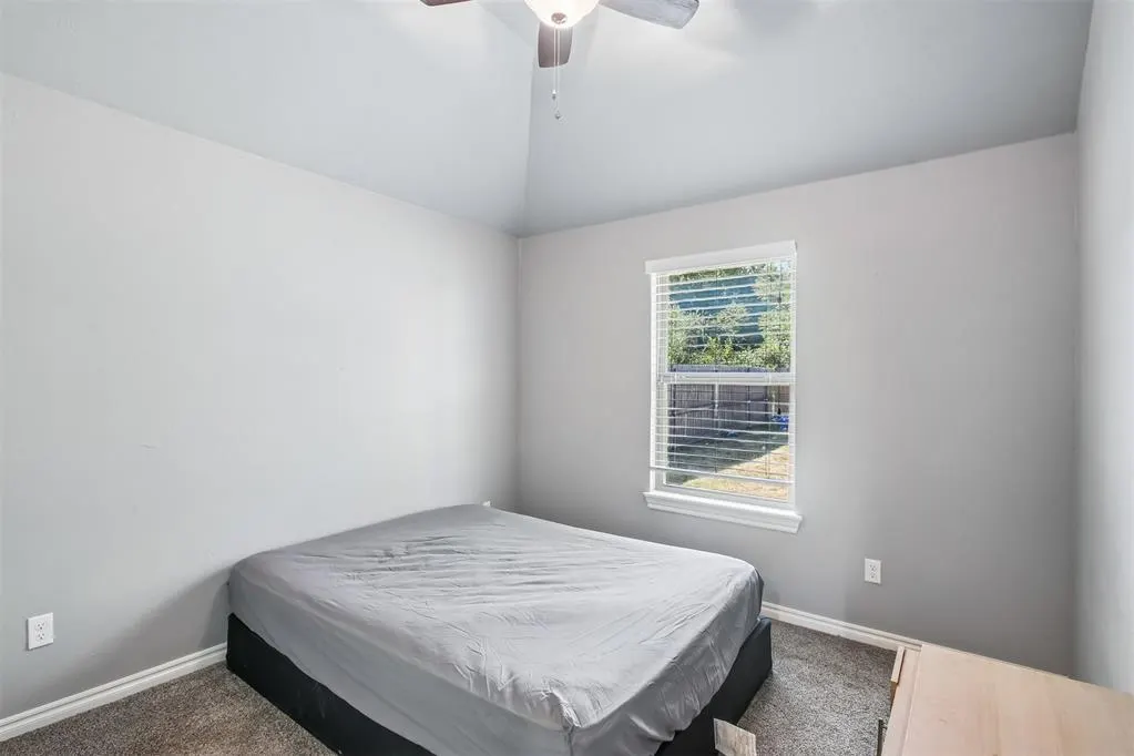 Photo 15 — 10920 SW 36th Street, Yukon, OK 73099