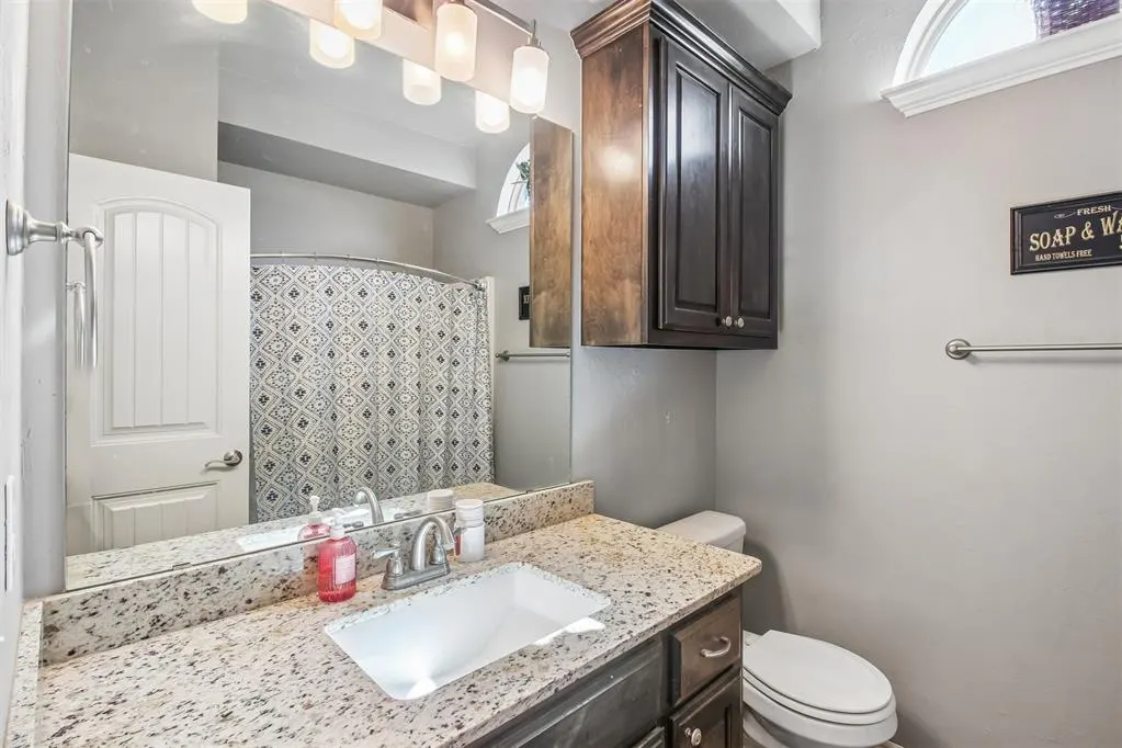 Photo 17 — 10920 SW 36th Street, Yukon, OK 73099