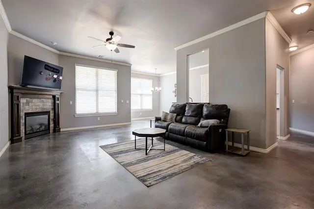 Photo 6 — 10920 SW 36th Street, Yukon, OK 73099