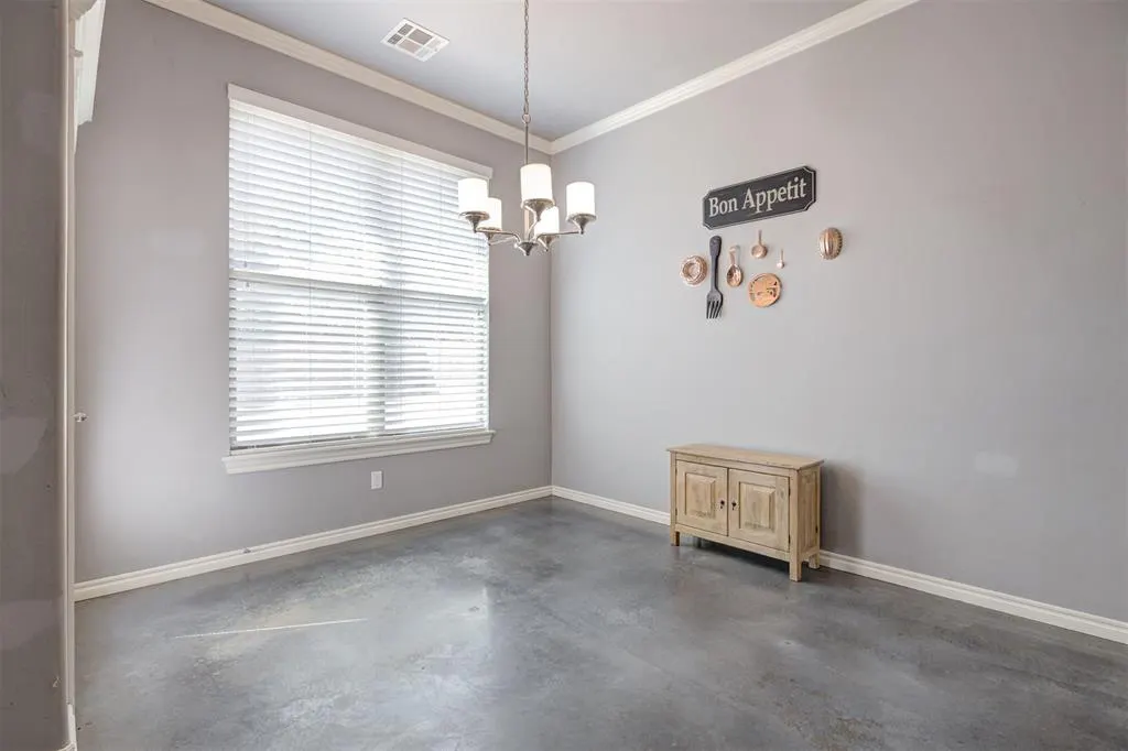 Photo 11 — 10920 SW 36th Street, Yukon, OK 73099