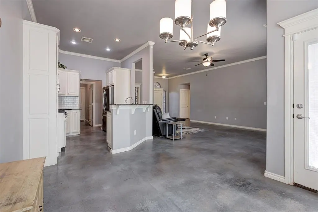 Photo 12 — 10920 SW 36th Street, Yukon, OK 73099