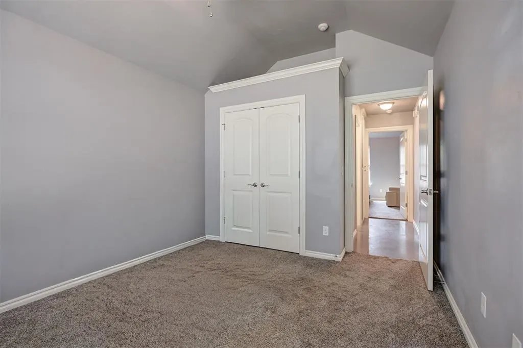 Photo 27 — 10920 SW 36th Street, Yukon, OK 73099