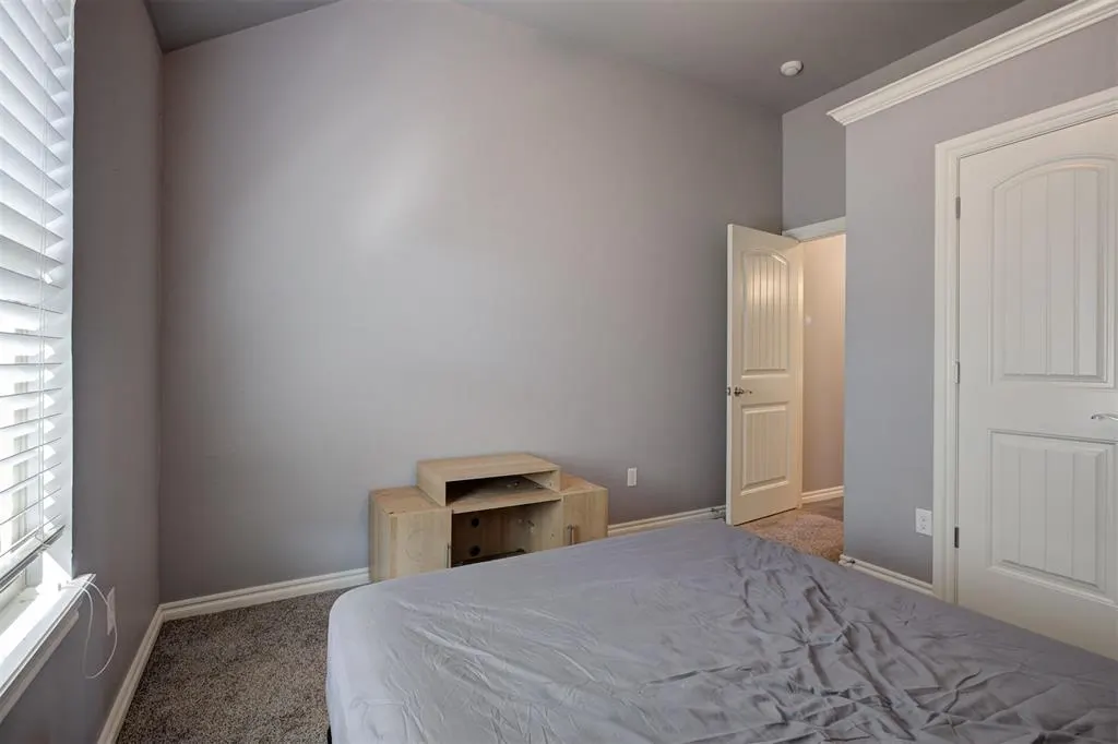 Photo 31 — 10920 SW 36th Street, Yukon, OK 73099