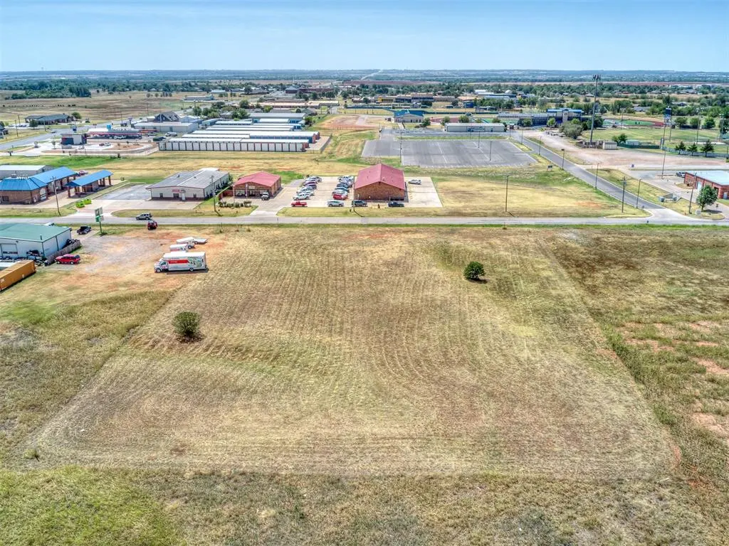 Front exterior — 090109426 NW Edmond/178th Road, Piedmont, OK 73078
