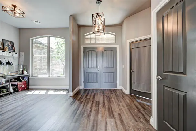 Photo 7 — 281 Meadow Lark Lane, Blanchard, OK 73010