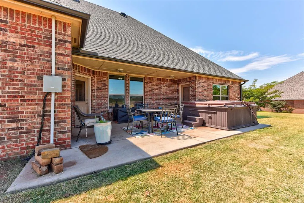 Photo 40 — 281 Meadow Lark Lane, Blanchard, OK 73010