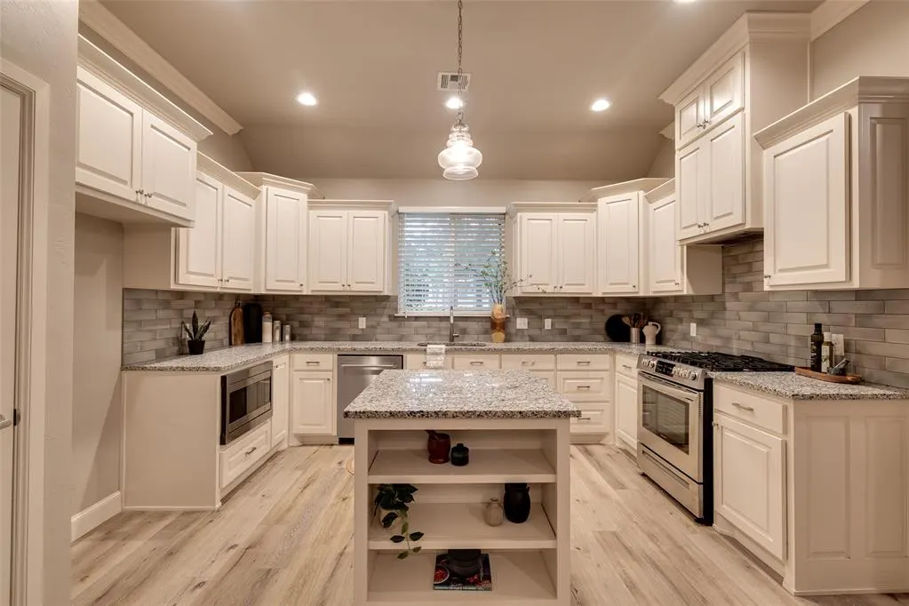 Photo 10 — 12475 Stone Hill Drive, Guthrie, OK 73044