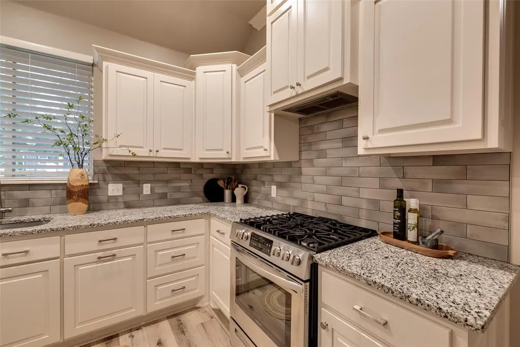 Photo 12 — 12475 Stone Hill Drive, Guthrie, OK 73044