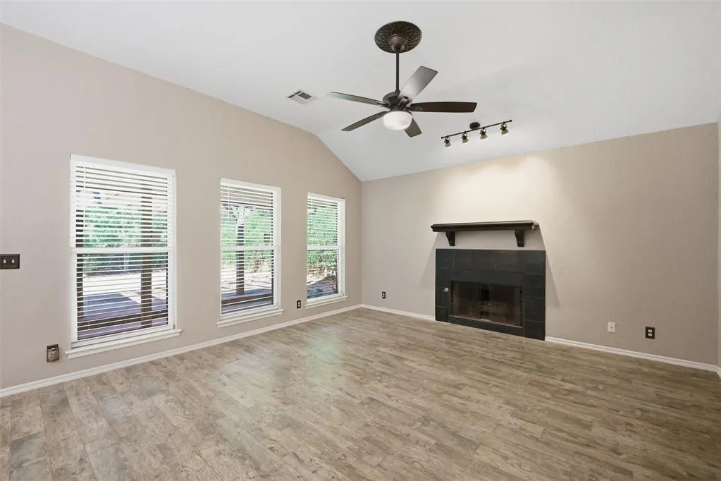 Photo 5 — 1117 Pruett Drive, Edmond, OK 73003