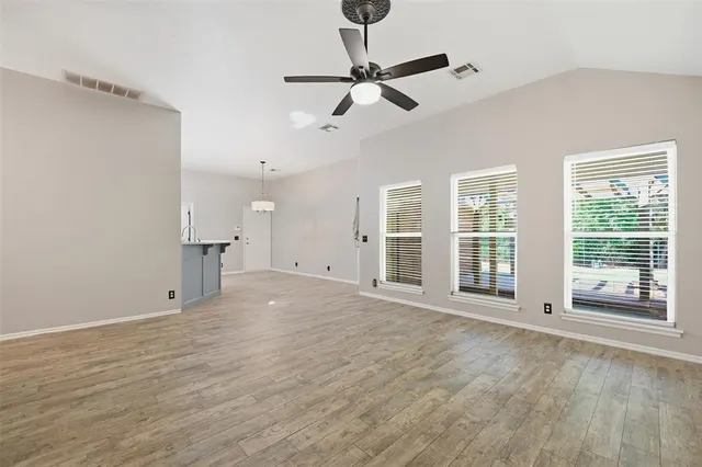 Photo 7 — 1117 Pruett Drive, Edmond, OK 73003