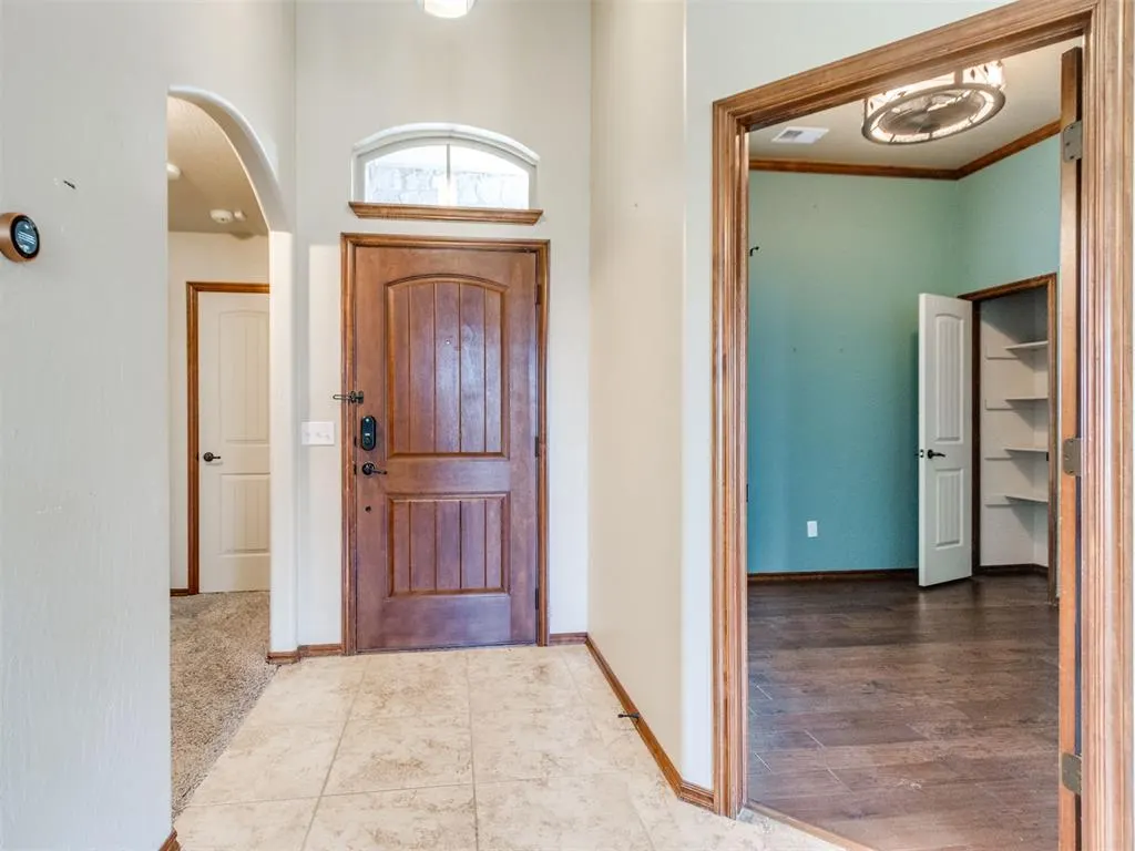 Photo 4 — 313 SW 171st Street, Oklahoma City, OK 73170