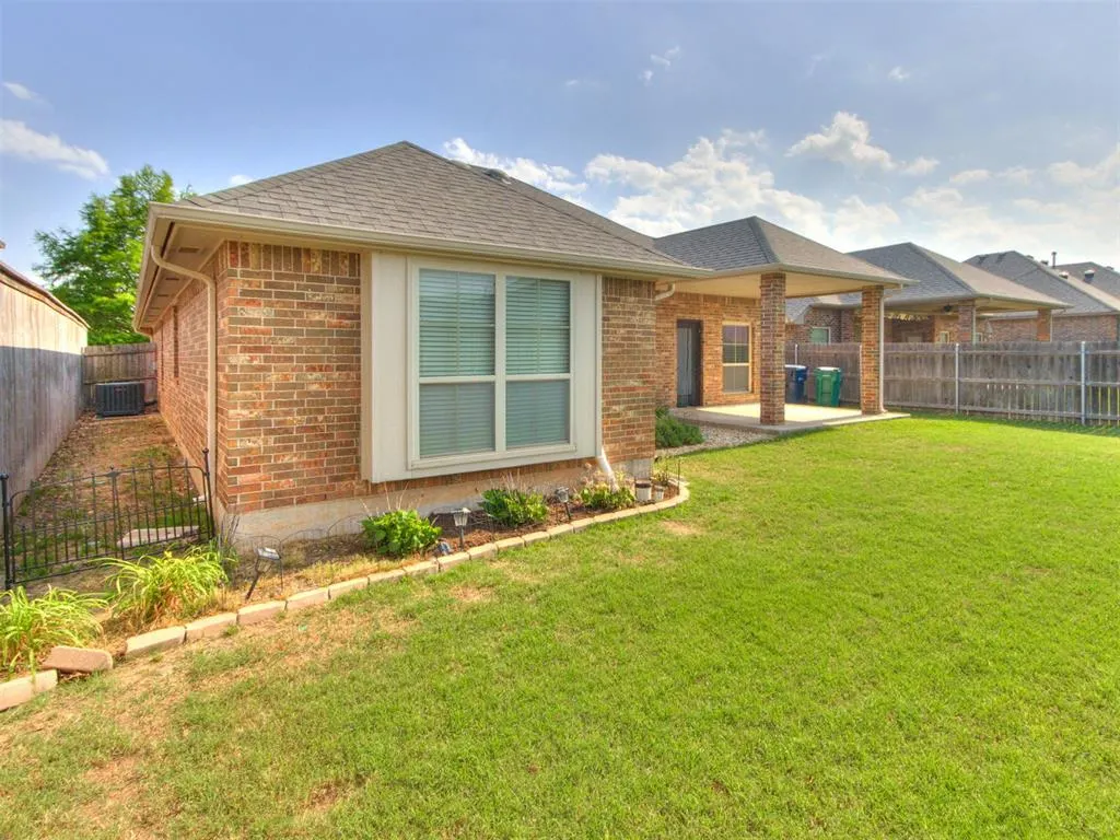 Photo 16 — 313 SW 171st Street, Oklahoma City, OK 73170