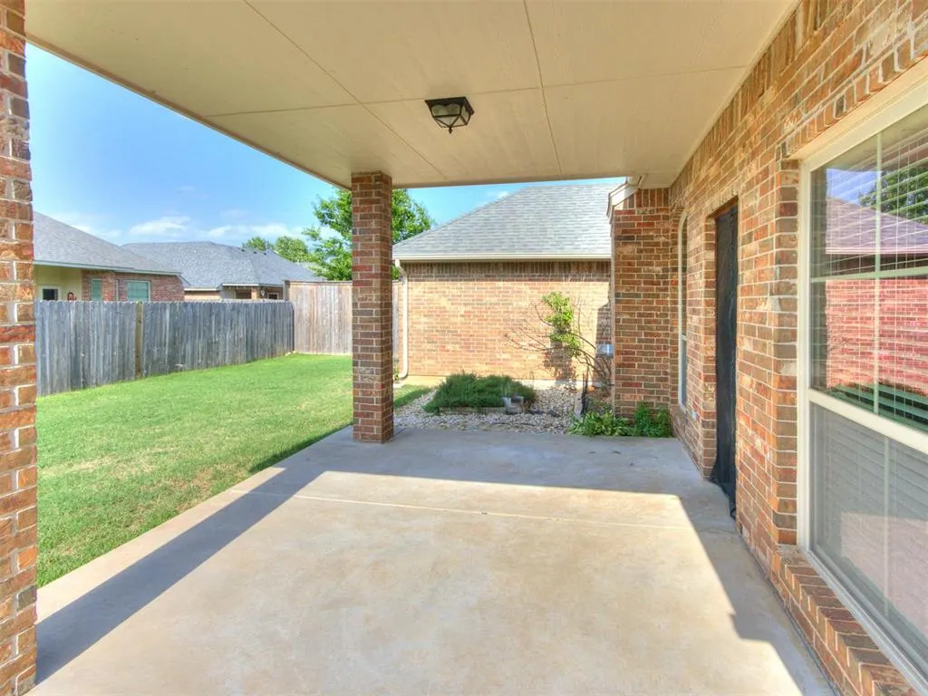 Photo 17 — 313 SW 171st Street, Oklahoma City, OK 73170