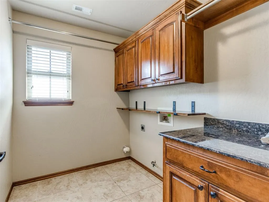 Photo 24 — 313 SW 171st Street, Oklahoma City, OK 73170