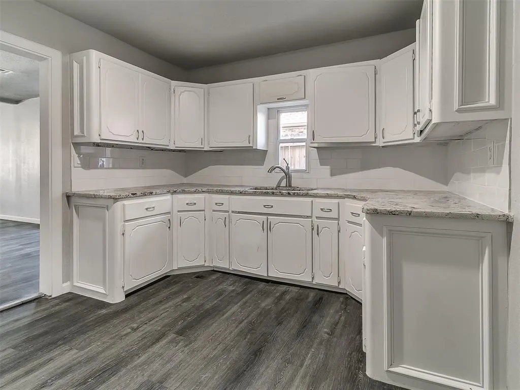 Photo 7 — 1509 NW 11th Street, Oklahoma City, OK 73106