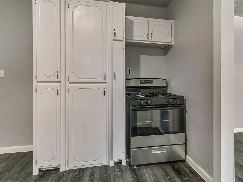 Photo 10 — 1509 NW 11th Street, Oklahoma City, OK 73106