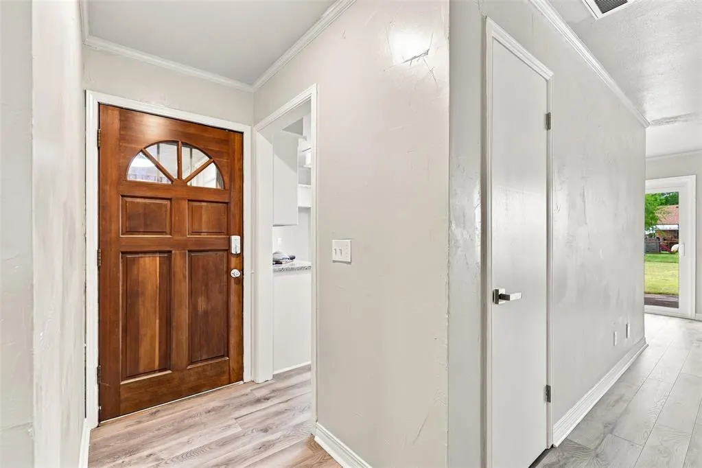 Photo 3 — 2601 SW 63rd Place, Oklahoma City, OK 73159