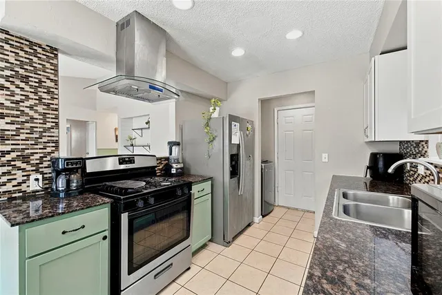 Photo 2 — 3020 SE 57th Street, Oklahoma City, OK 73135