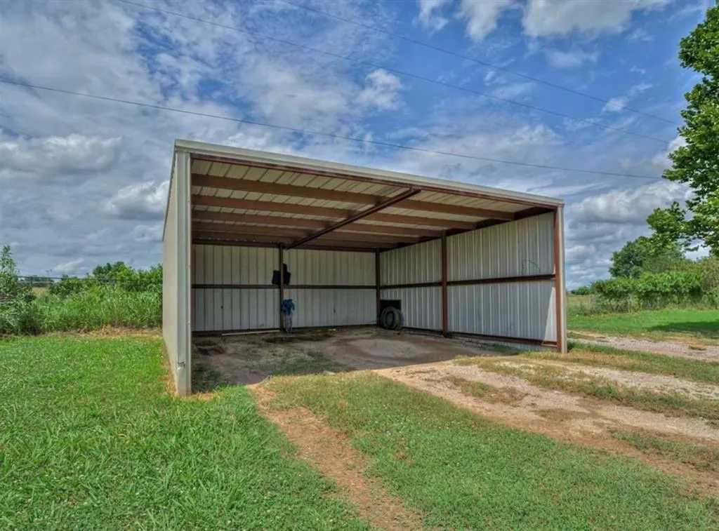 Photo 21 — 201 N 72nd Street, Noble, OK 73068