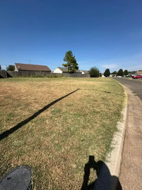 Photo 3 — SE 87th Street common area A, Oklahoma City, OK 73135